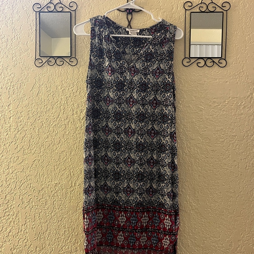 beachlunchlounge Black and Red Geometric Midi Dress
